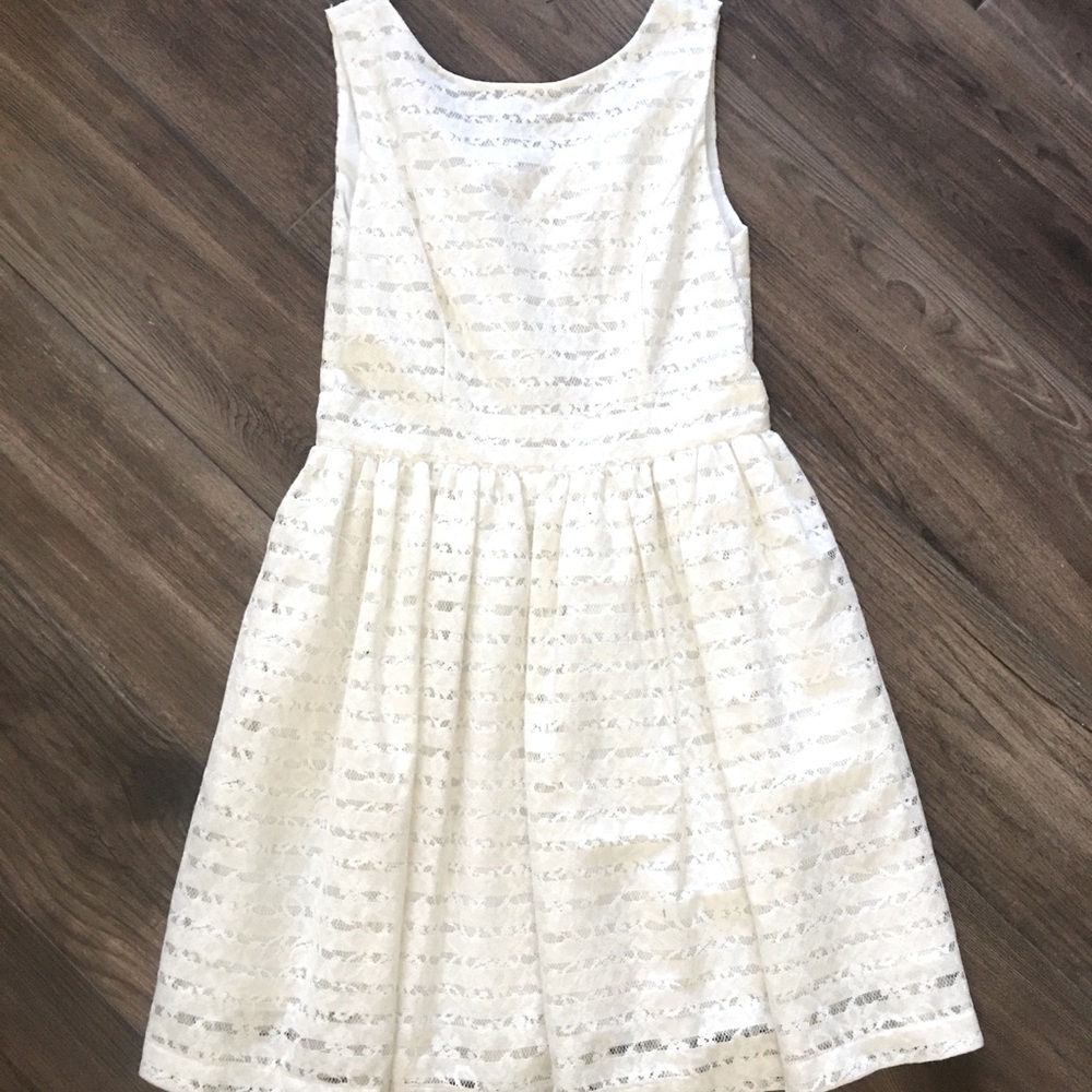 Philosophy White beautiful dress